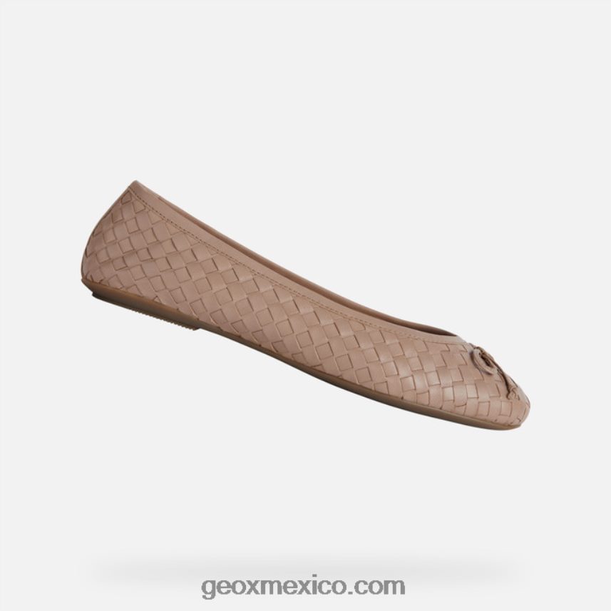 mujer palmaria piel oscura Geox L846PZ525