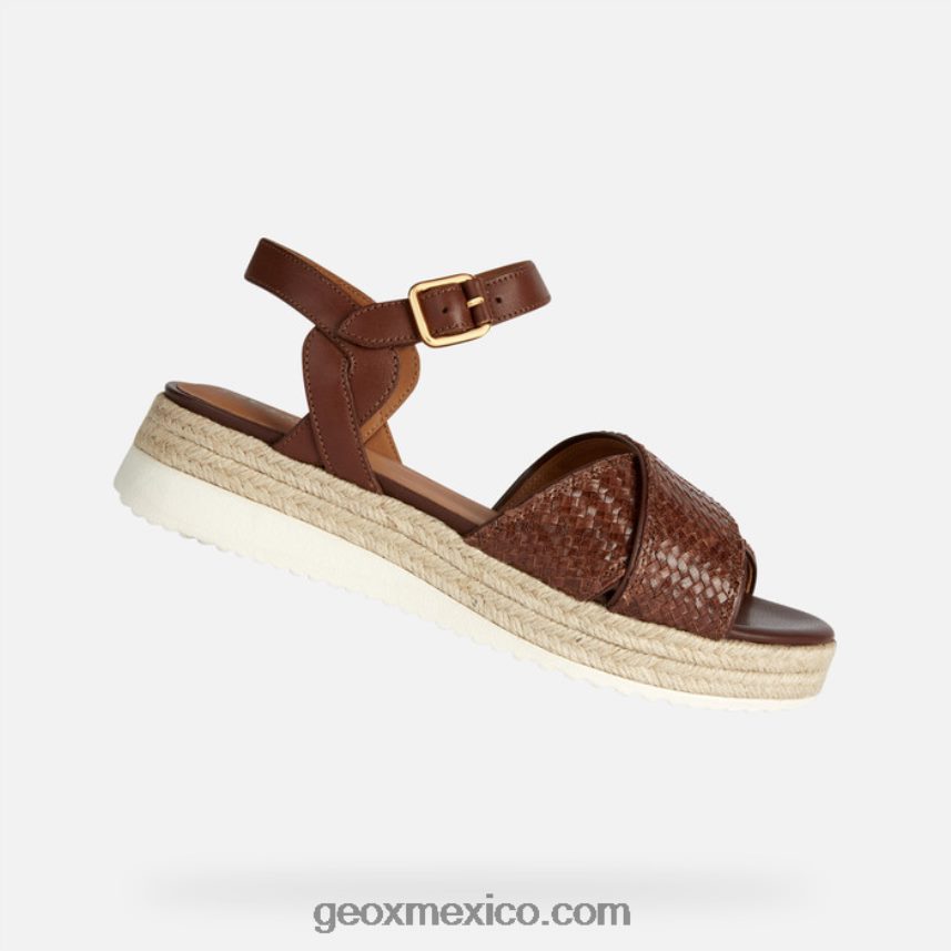 mujer eolia marrón Geox L846PZ168