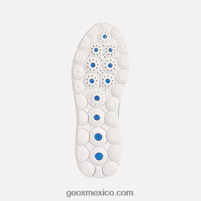 mujer esferica cielo claro Geox L846PZ66